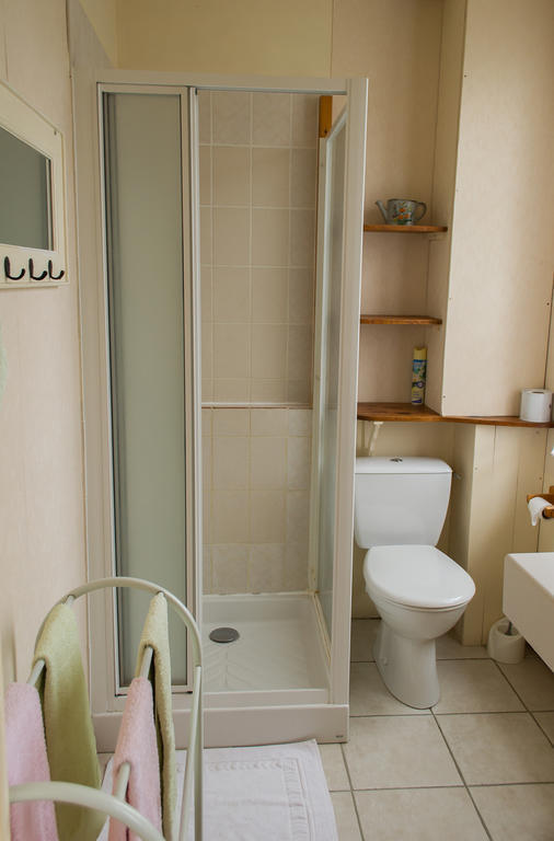 Chambres D'Hotes Sur La Courtine De Coucy Oda fotoğraf